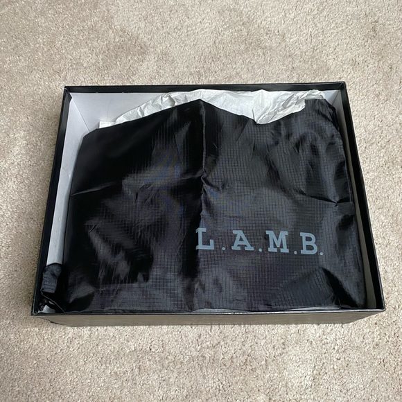 Gwen Stefani L.A.M.B. “Plum” Wedge Heels - 6.5 - Picture 16 of 16